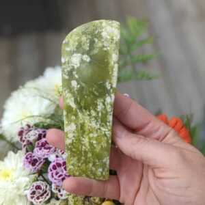 Crystal freeforms for energy work & decor – Canadian metaphysical store.