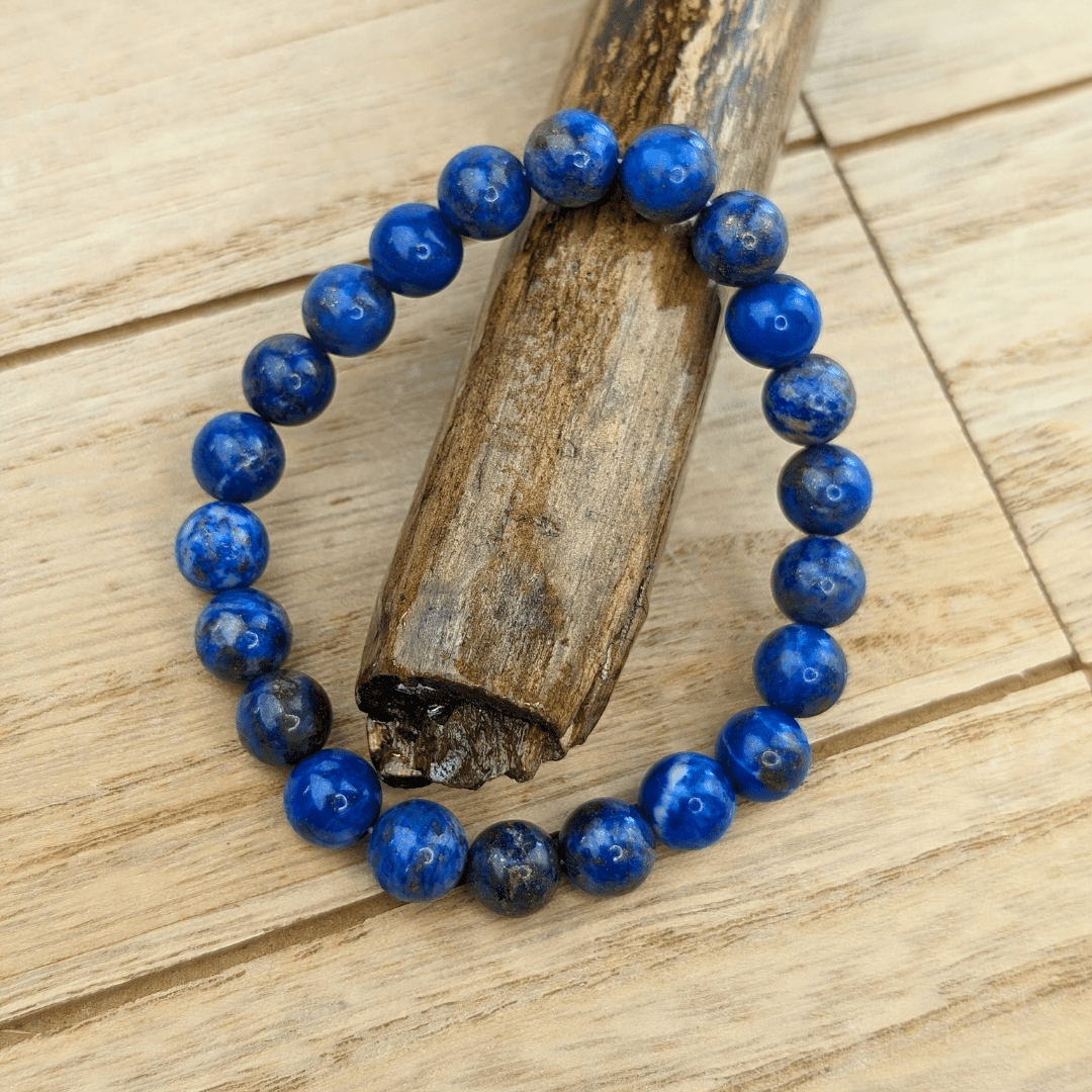 Lapis Lazuli crystal for wisdom, intuition & self-expression.