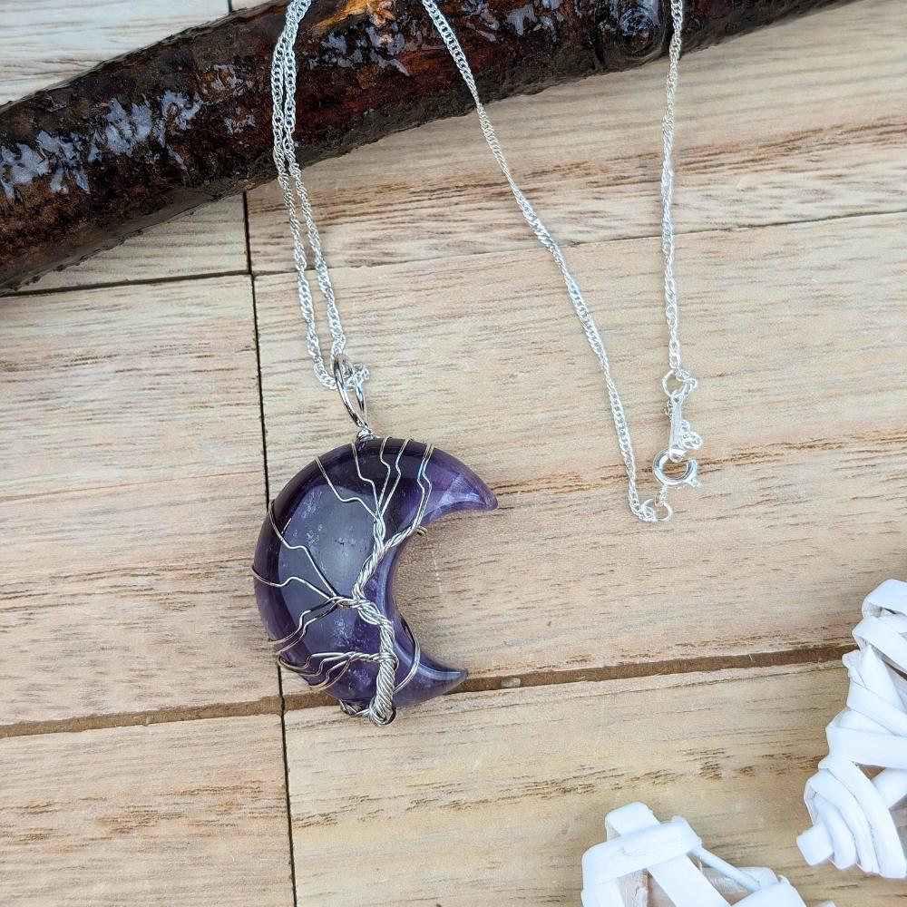 Crystal necklaces for energy healing & protection – Canadian metaphysical store.