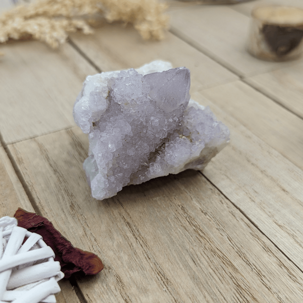 Raw crystals with untouched energy for healing – Canadian metaphysical store.