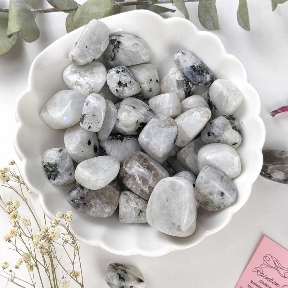 Moonstone tumble for balancing energy and adjusting to time zones