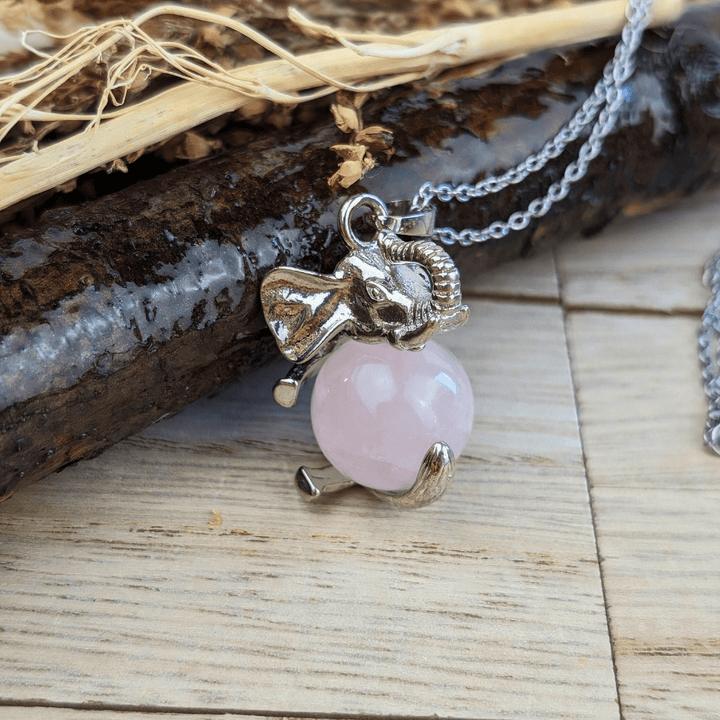 Collier porte-bonheur avec breloque éléphant