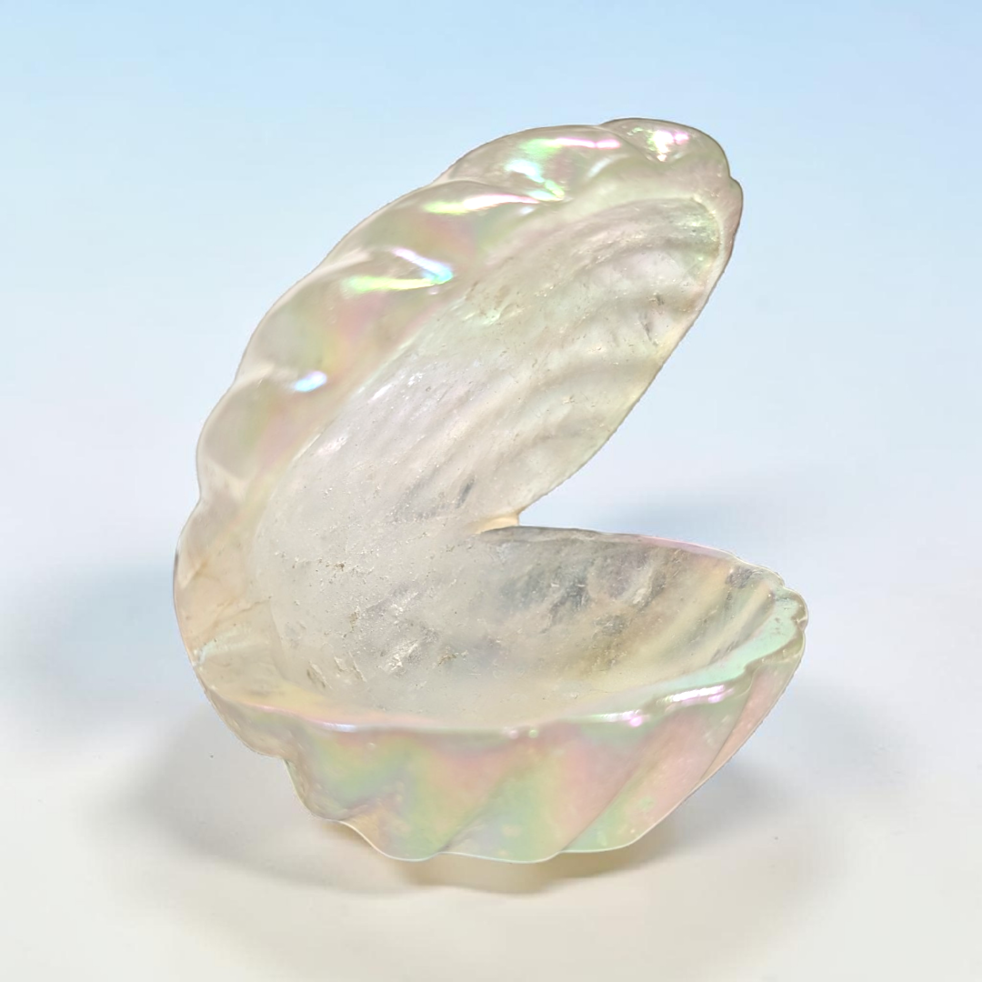 Aura Clear Quartz Crystal Clam Shell | Clear Quartz | Aura Purification and Spiritual Awakening | Zen Collection Canada