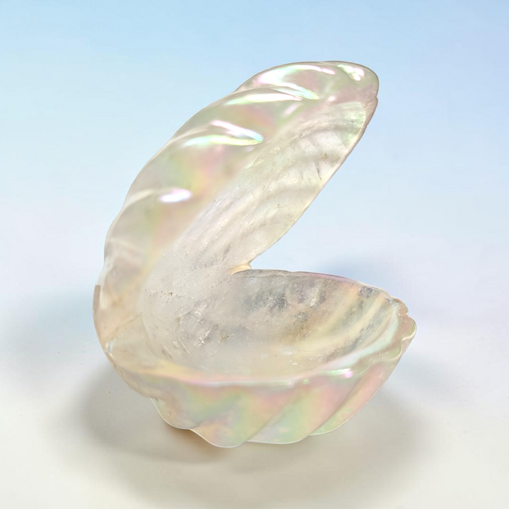 Aura Clear Quartz Crystal Clam Shell | Clear Quartz | Aura Purification and Spiritual Awakening | Zen Collection Canada