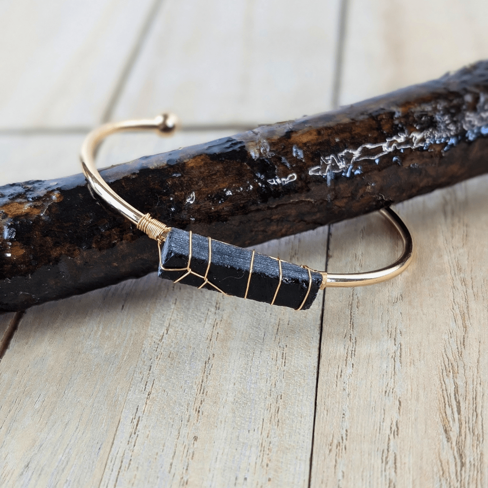 Black tourmaline jewelry for grounding and shielding negative energy