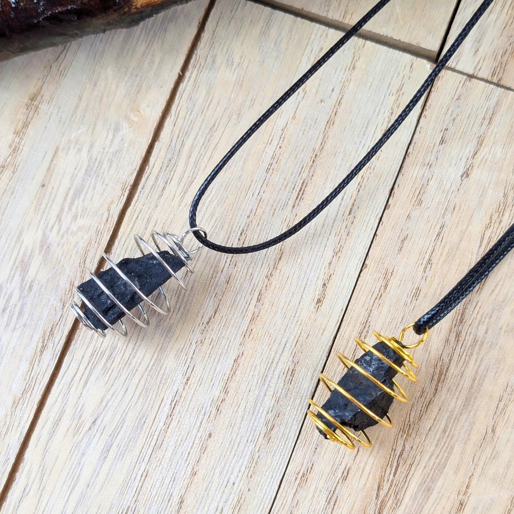 Adjustable black tourmaline necklace with 17-inch rope design