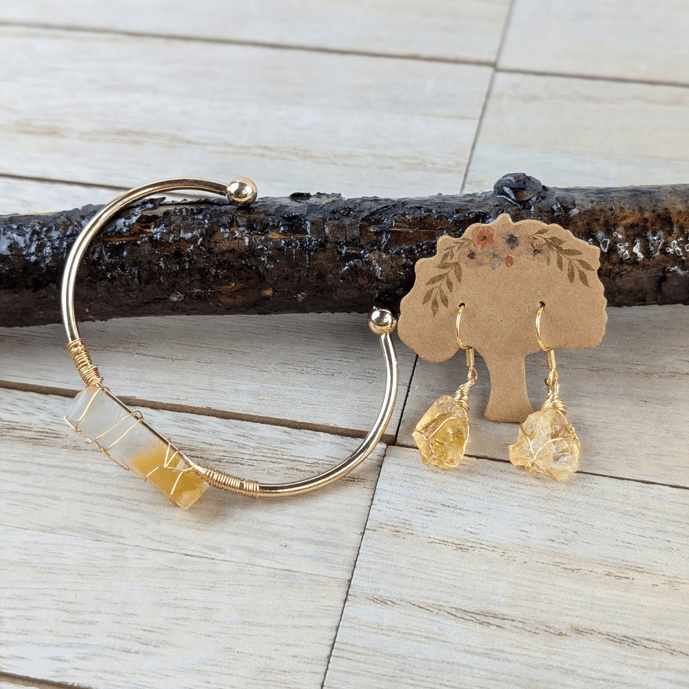 Citrine earrings handcrafted with gold-plated wire