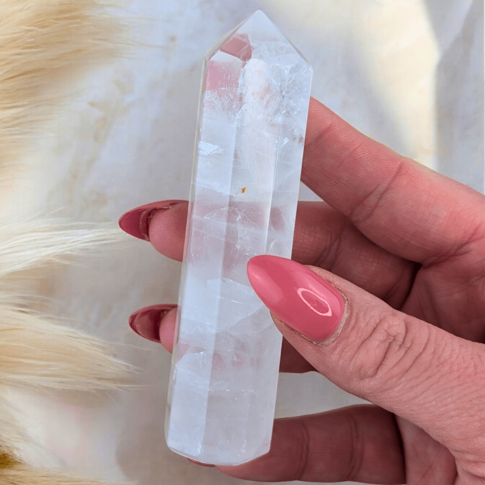 Natural Clear Quartz generator for clarity