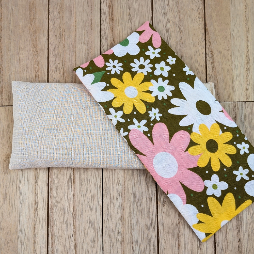 Zen Collection neck wrap and eye pillow for aromatherapy