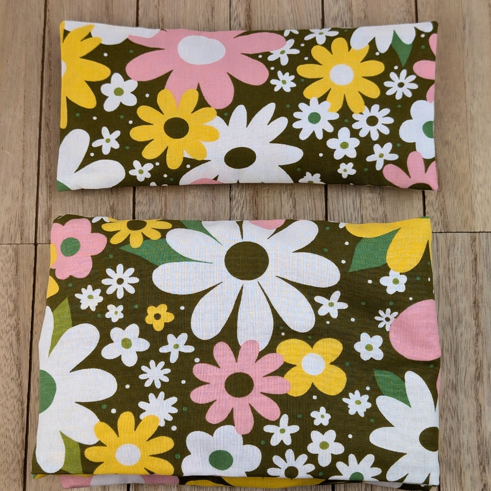 Daisy Daze Pillow Set for relaxation and self-care