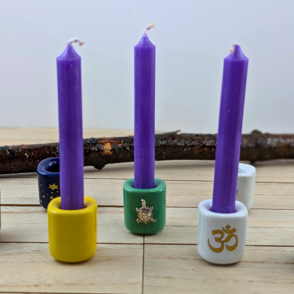 Mini chime candle in violet for wisdom and clarity