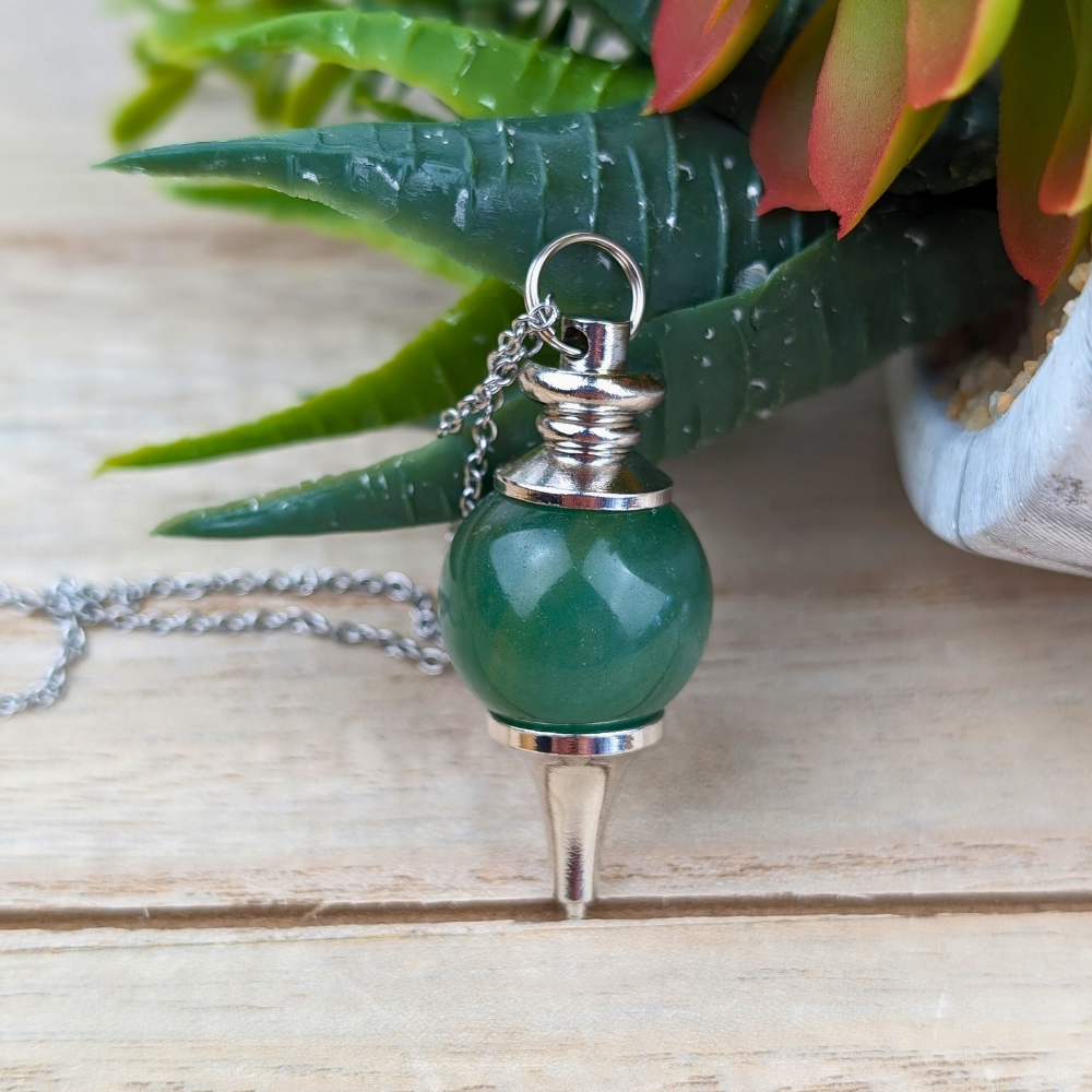 Green Aventurine Pendulum Necklace for good luck and prosperity