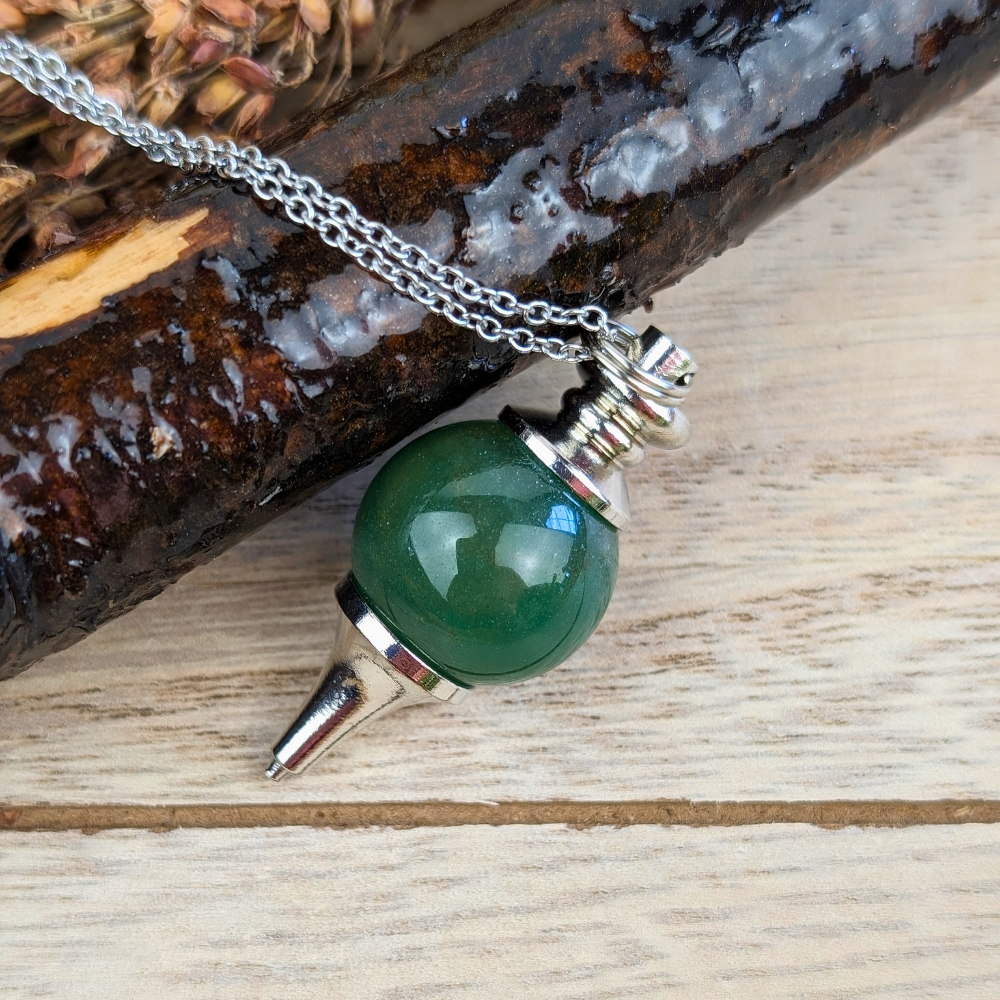 Green Aventurine Pendulum Necklace for good luck and prosperity