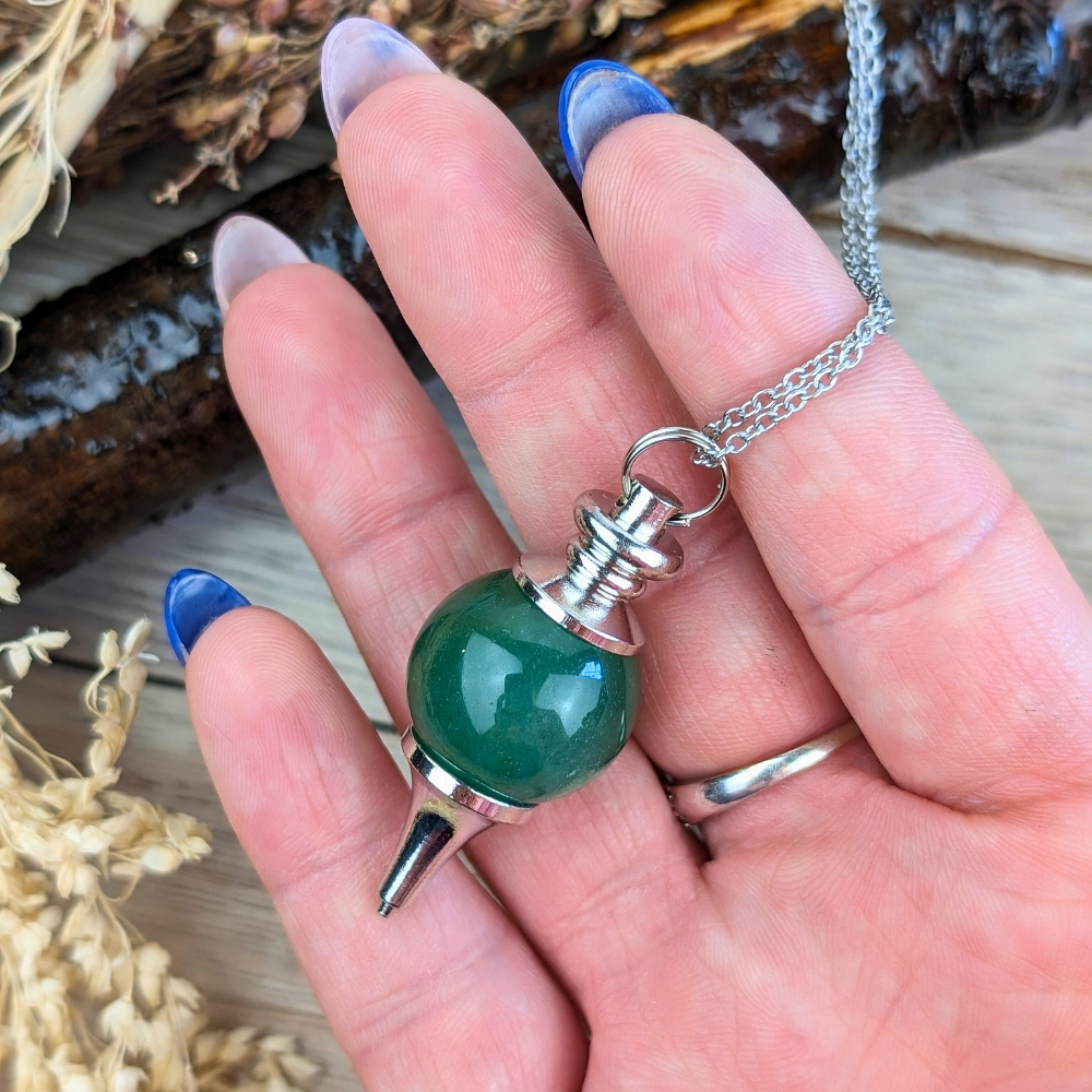 Green Aventurine Pendulum Necklace for good luck and prosperity