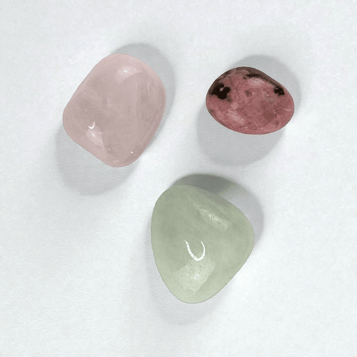 Emotional healing crystal tumble stones for heart chakra support