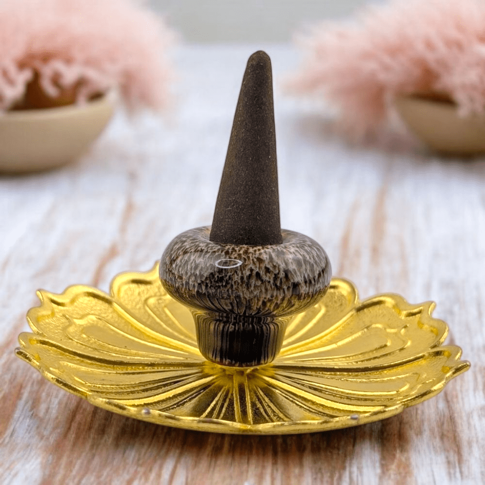 Gold alloy incense burner for altar use