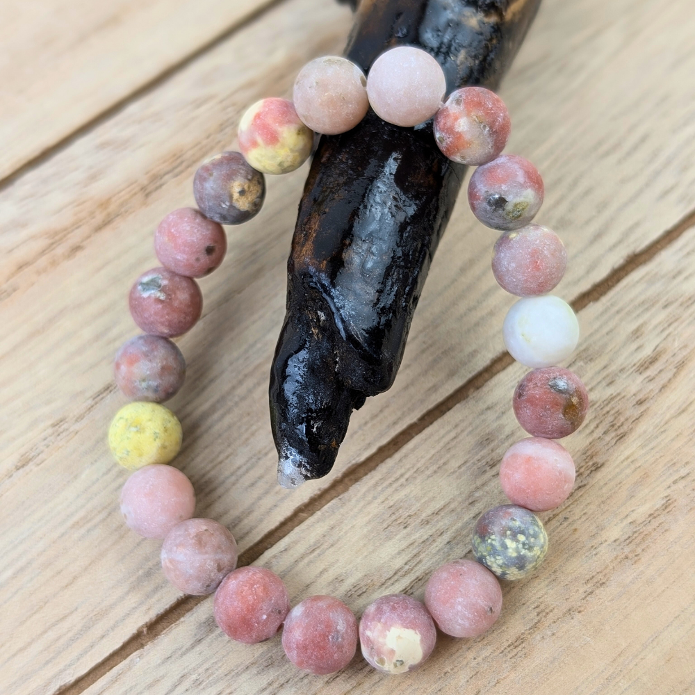 Soothing Kiwi Jasper bracelet for emotional balance