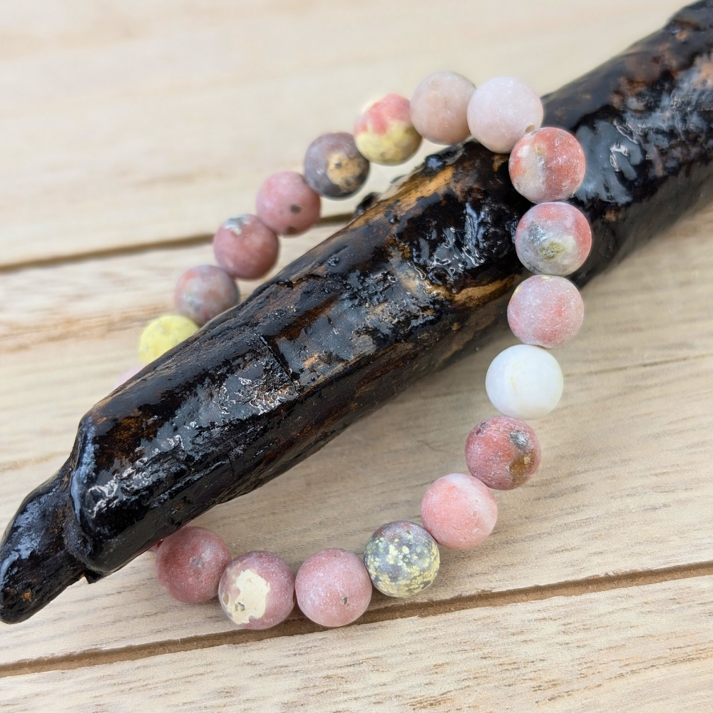 Heart chakra Kiwi Jasper gemstone bracelet benefits