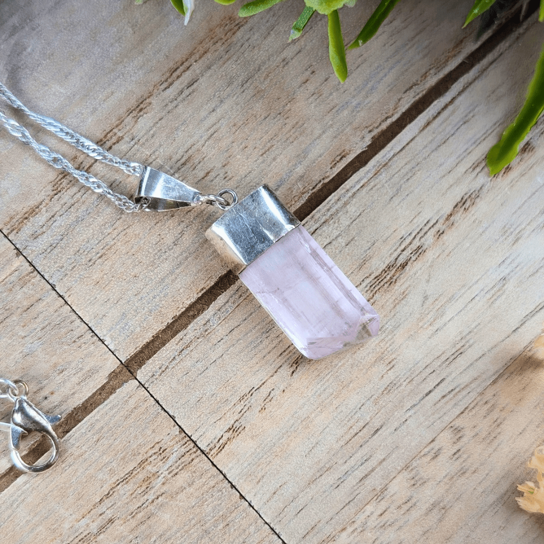 Heart chakra necklace with raw kunzite crystal