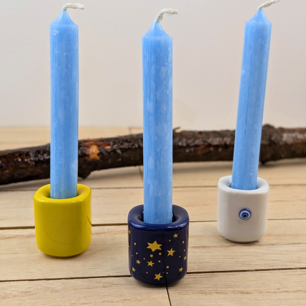 Mini spell candle for communication and peace