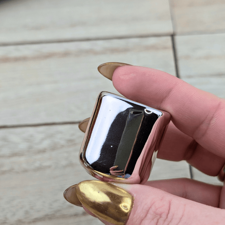 Compact rose gold candle holder for mini chime candles
