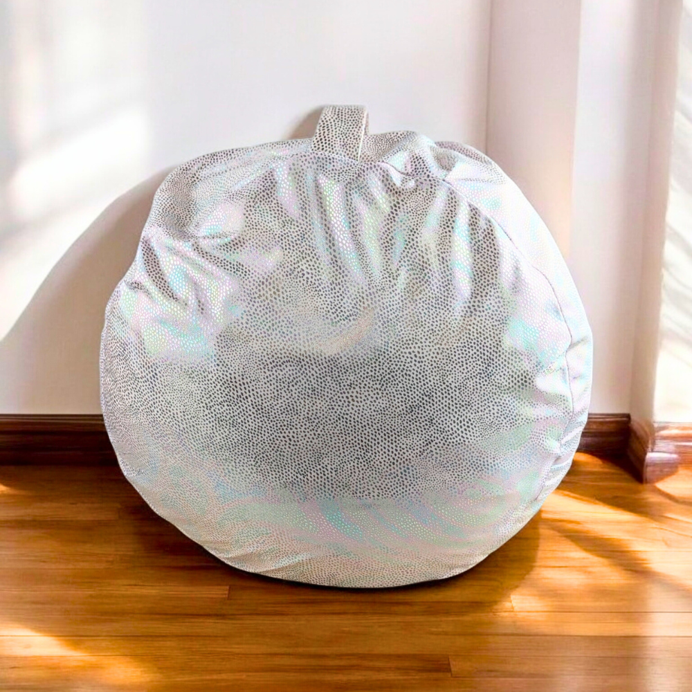 Meditation cushion with carry handle in soft light