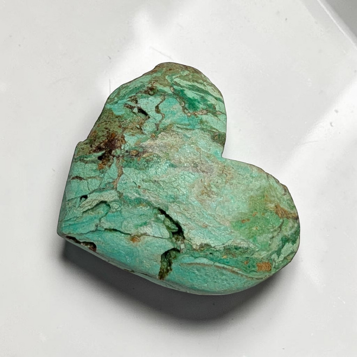 Smithsonite Ore Crystal Heart | Smithsonite Ore | Deep Nervous System Relief | Shop in-store or online now with Zen Collection Metaphysical Store Near Me Canada