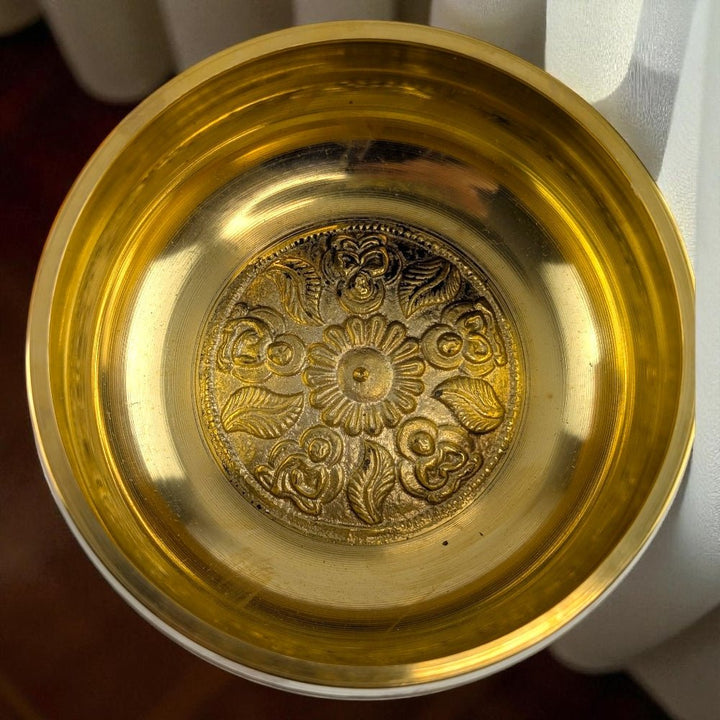 Traditional Tibetan singing bowl set available at zen collection metaphysical store near me