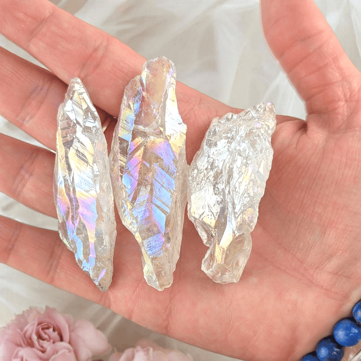 Crown chakra quartz point