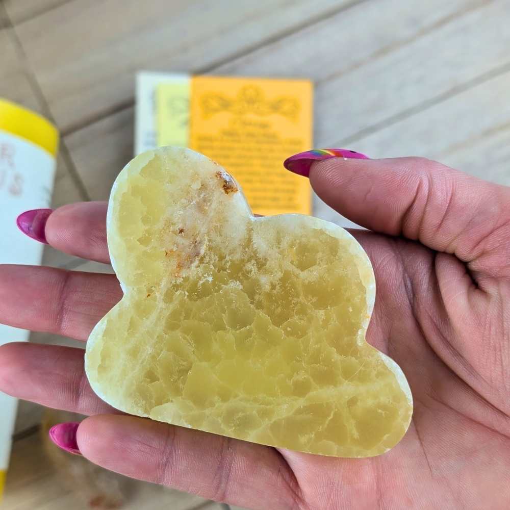 Complete Solar Plexus Chakra Empowerment Set with Candle, Yellow Calcite, Citrine, Pyrite, and Affirmation Cards for Confidence