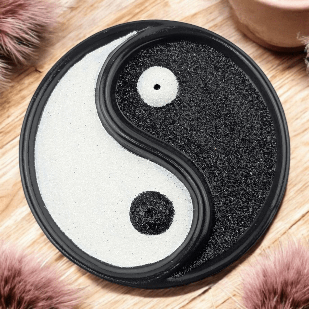 Round ceramic incense burner with Yin and Yang