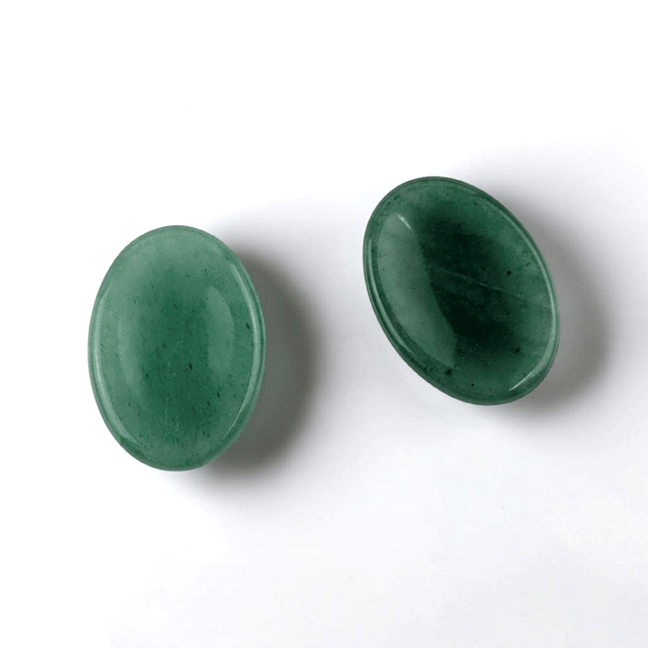 Pierres à presser ovales en Aventurine verte