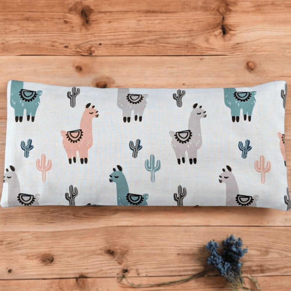 Weighted eye pillow for rest and meditation