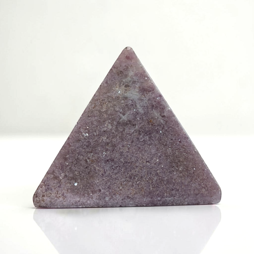 Pyramide en cristal de lépidolite