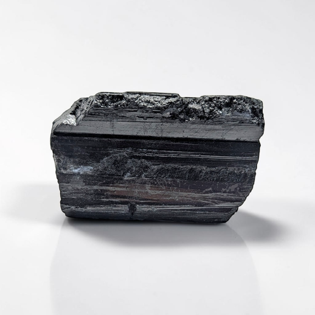 Tourmaline noire brute