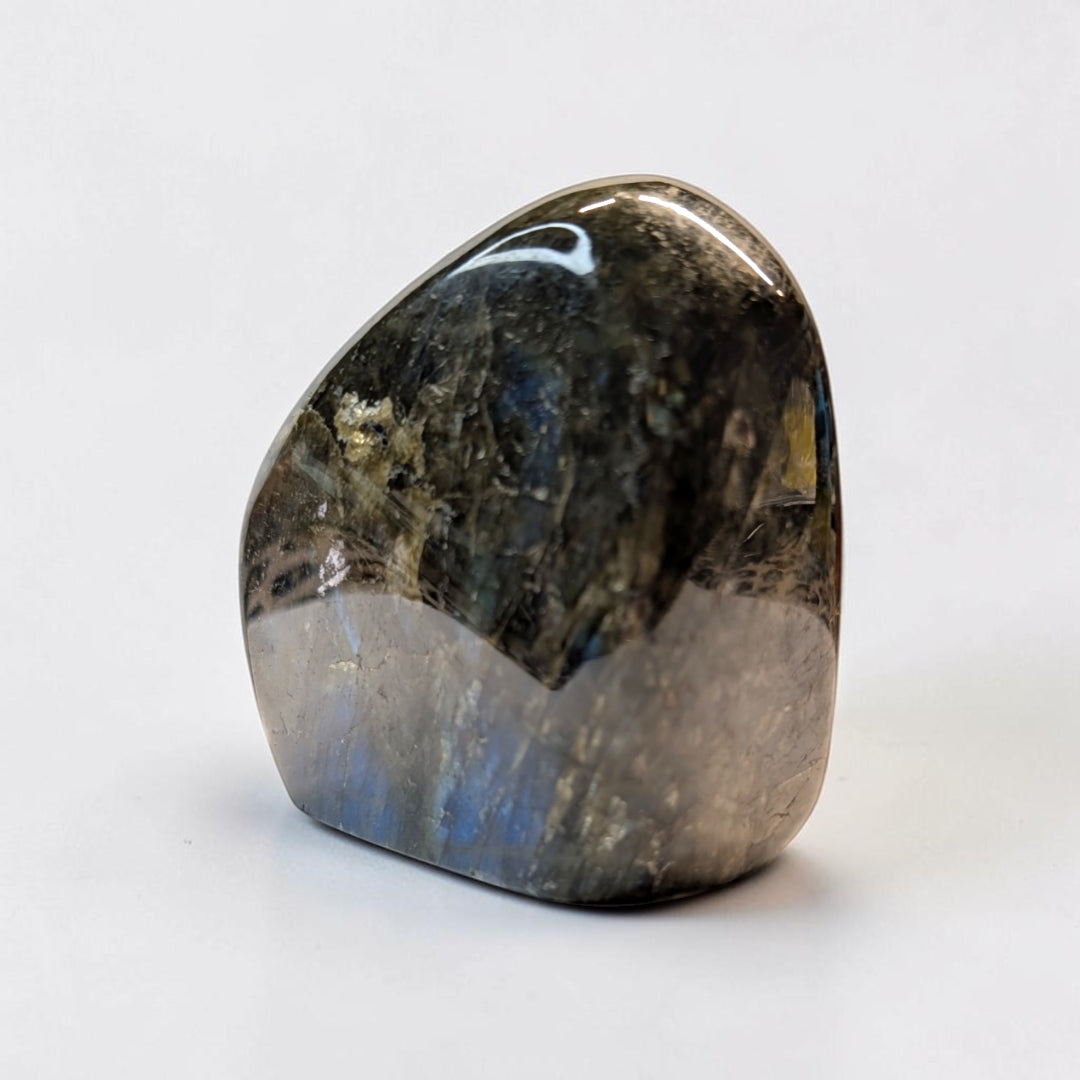 Labradorite Crystal Form