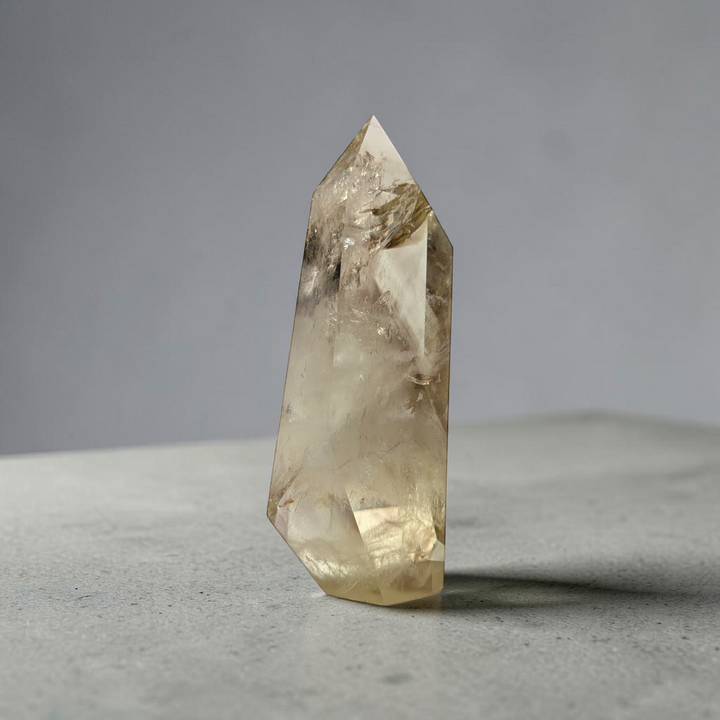Tour de cristal de citrine