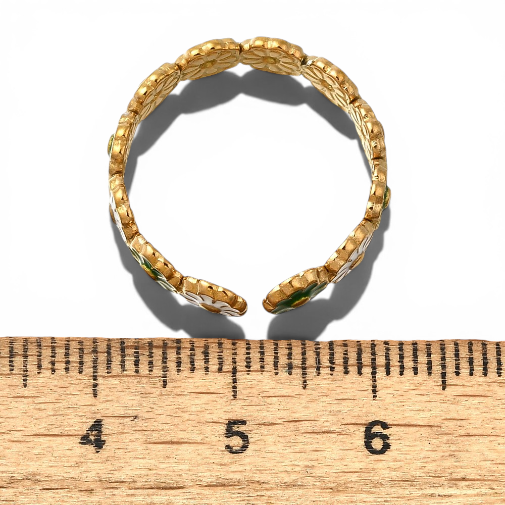 304 Stainless Steel Daisy Ring - Detail view | Crystal Shop Barrie Ontario