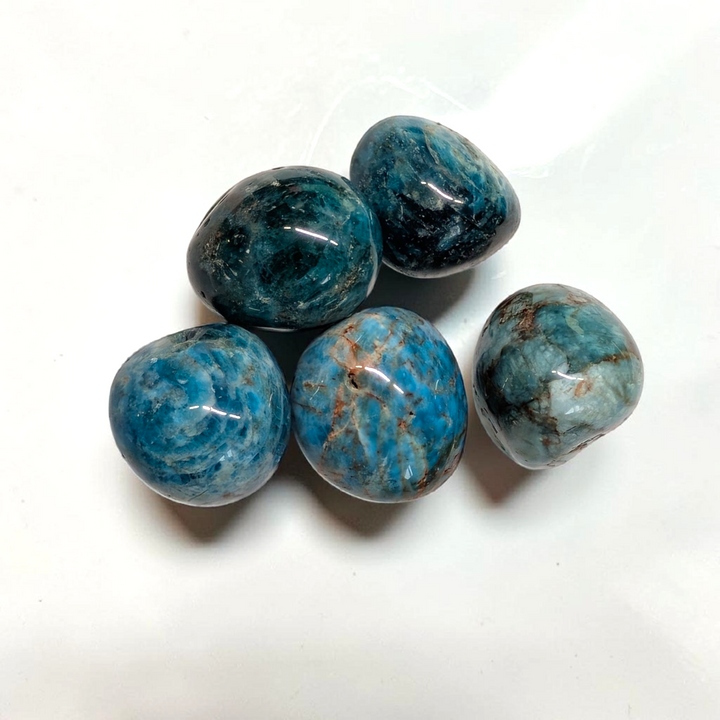 Apatite bleue en chute 