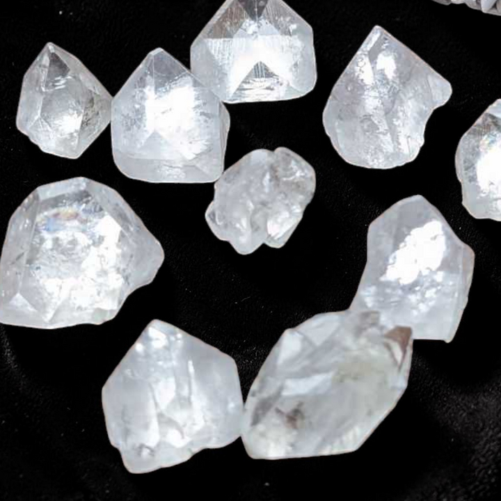 Apophyllite Crystal Tips