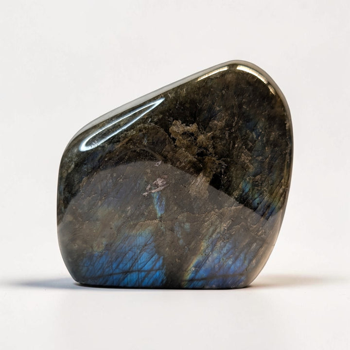 Labradorite Crystal Form
