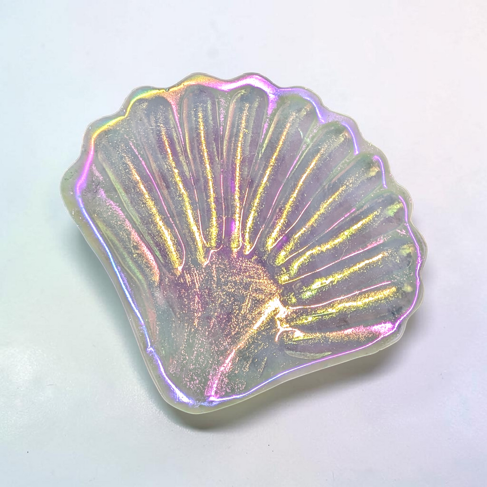 Clear Quartz Aura Sea Shell | Clear Quartz | Clearing Mental Fog and Amplifying Energy | Zen Collection Canada
