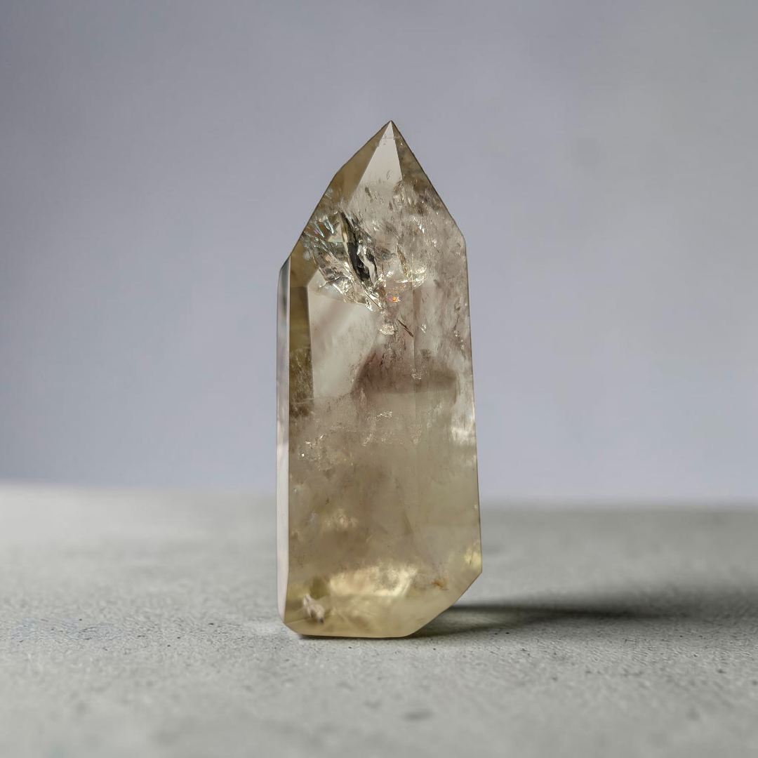 Tour de cristal de citrine