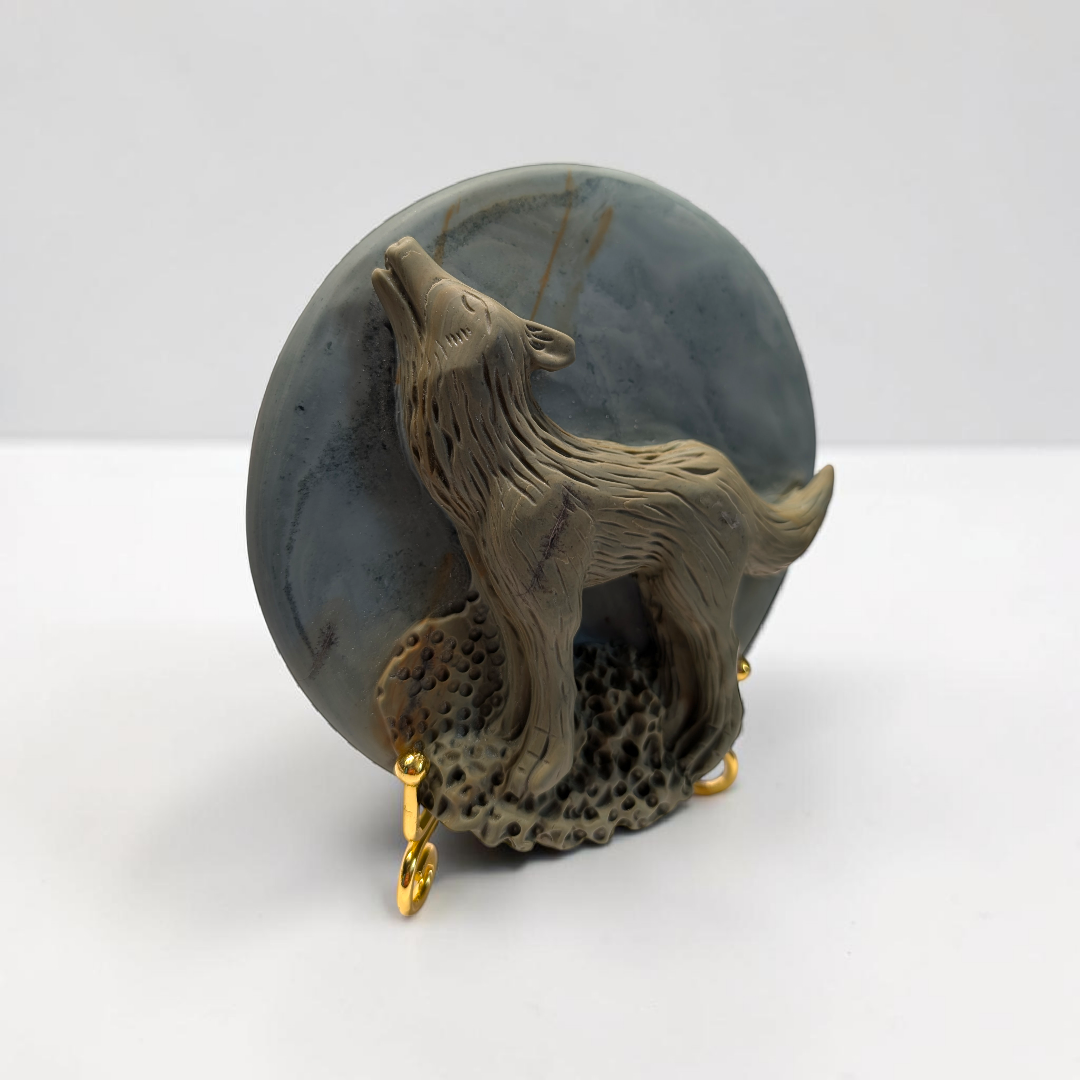 Picture Jasper Crystal Wolf Plaque | Picture Jasper | Instinct and Perseverance Support | Zen Collection Canada