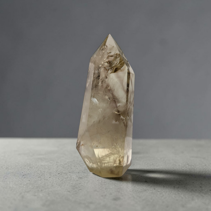 Tour de cristal de citrine