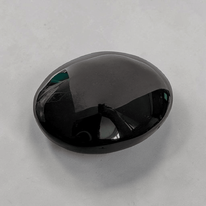 Pierre de palmier en obsidienne noire
