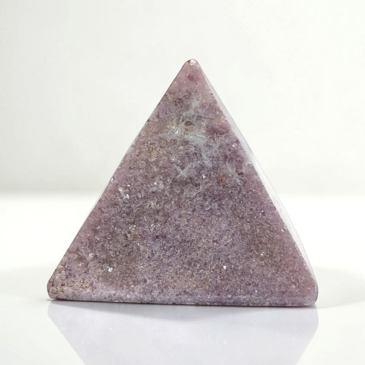 Pyramide en cristal de lépidolite