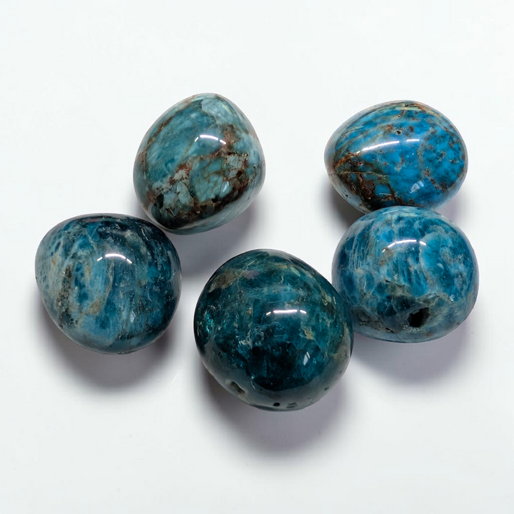 Apatite bleue en chute 