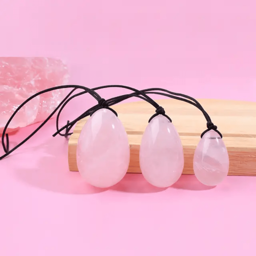 Ensemble d'œufs de yoni en quartz rose
