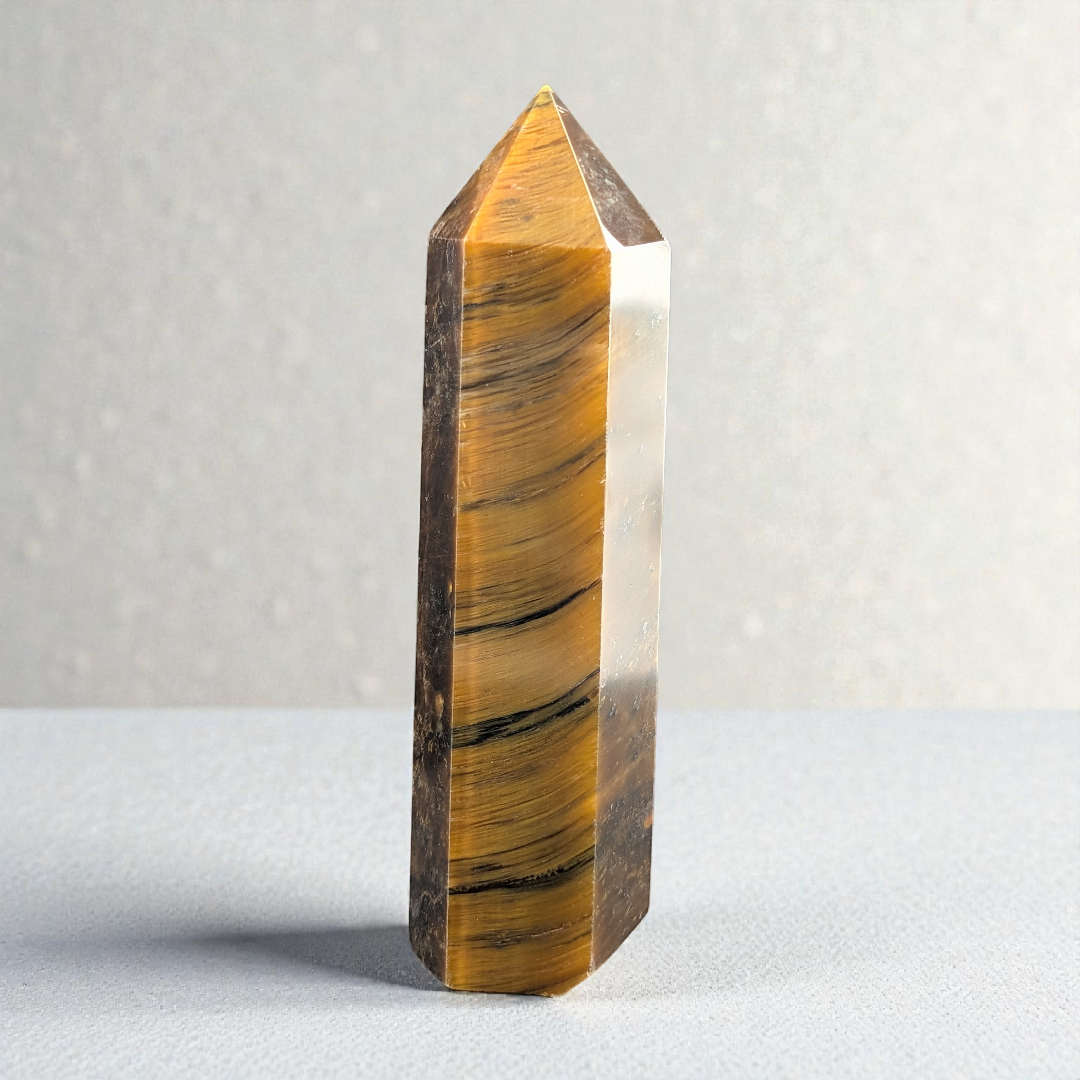 tiger’s eye is a solar plexus chakra crystal for confidence available at zen collection metaphysical store in Barrie 
